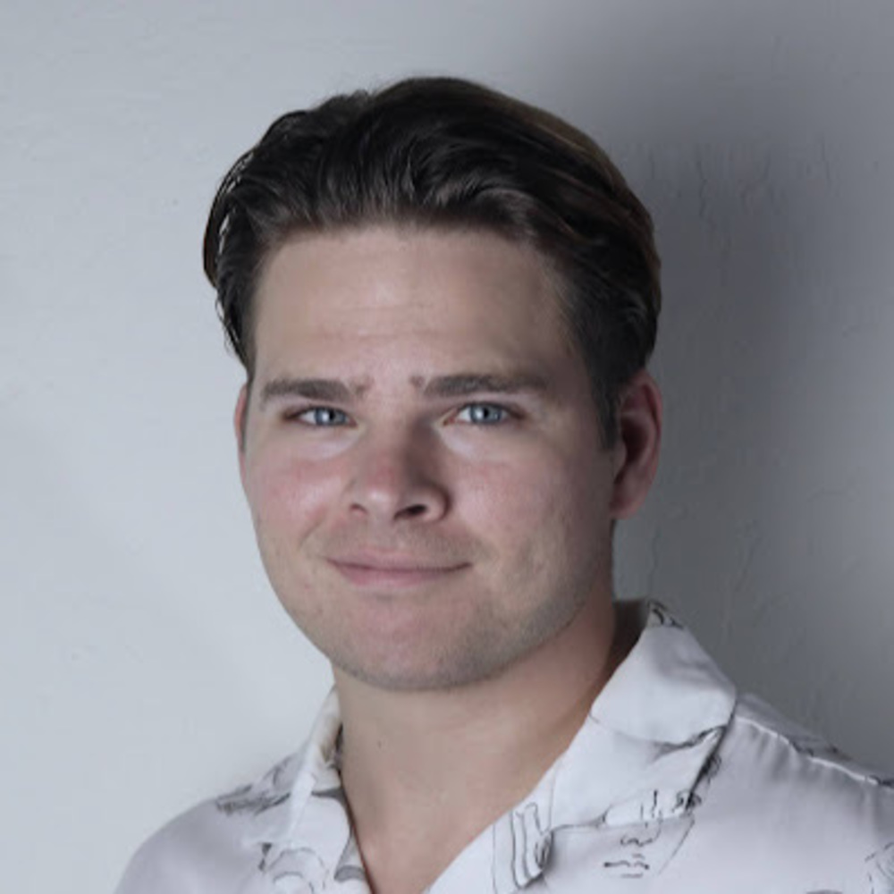 Meet your Posher, Sebastian